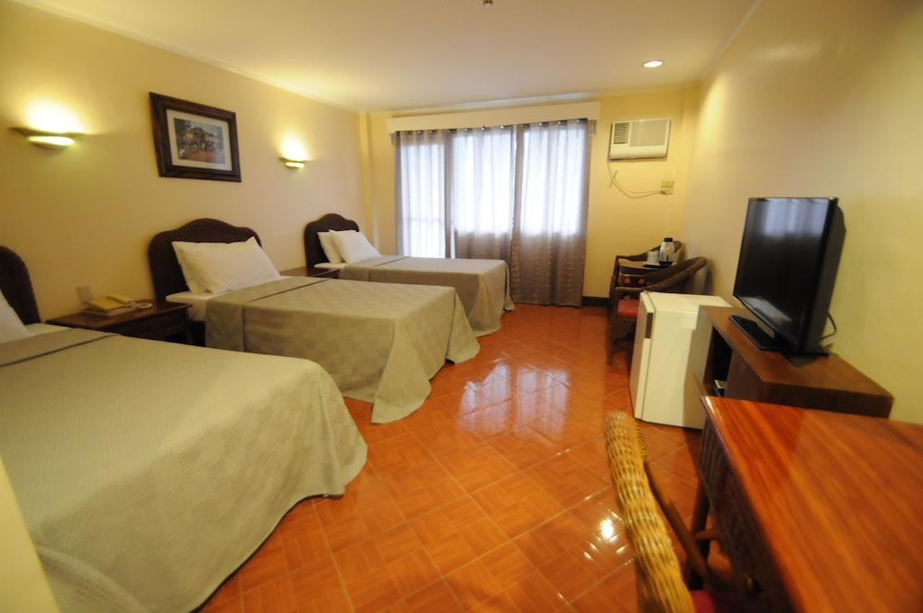 Vacation Hotel Cebu Buitenkant foto