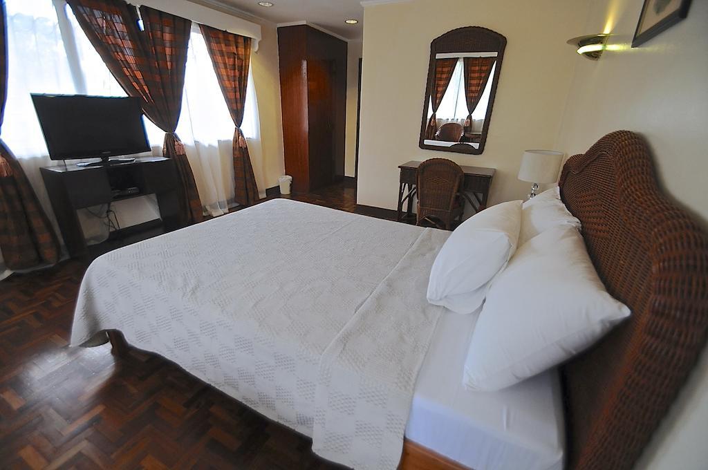 Vacation Hotel Cebu Buitenkant foto