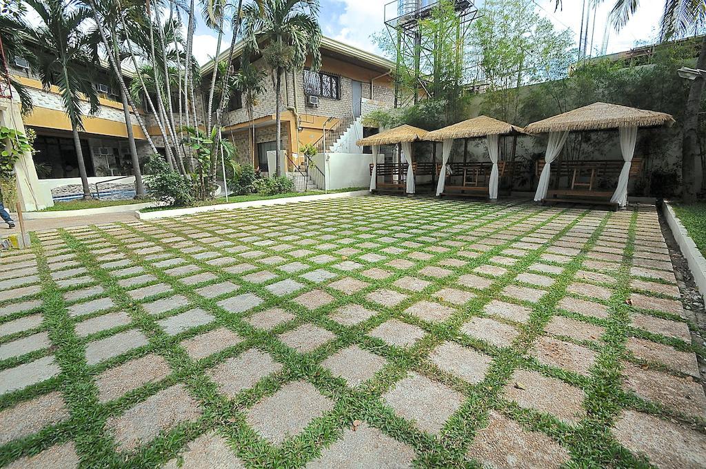Vacation Hotel Cebu Buitenkant foto