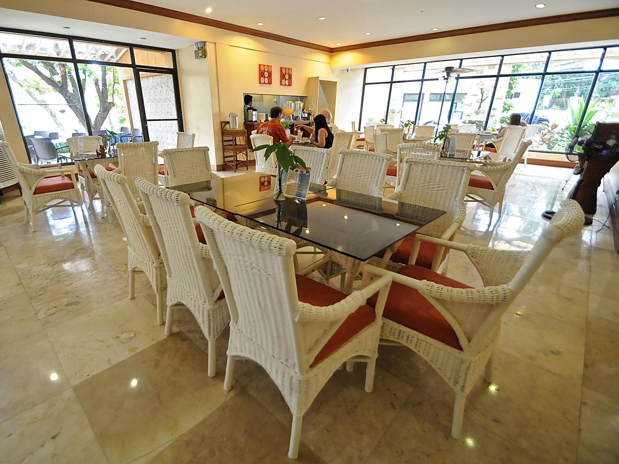 Vacation Hotel Cebu Buitenkant foto