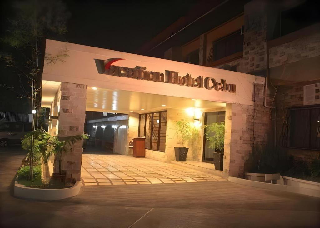 Vacation Hotel Cebu Buitenkant foto