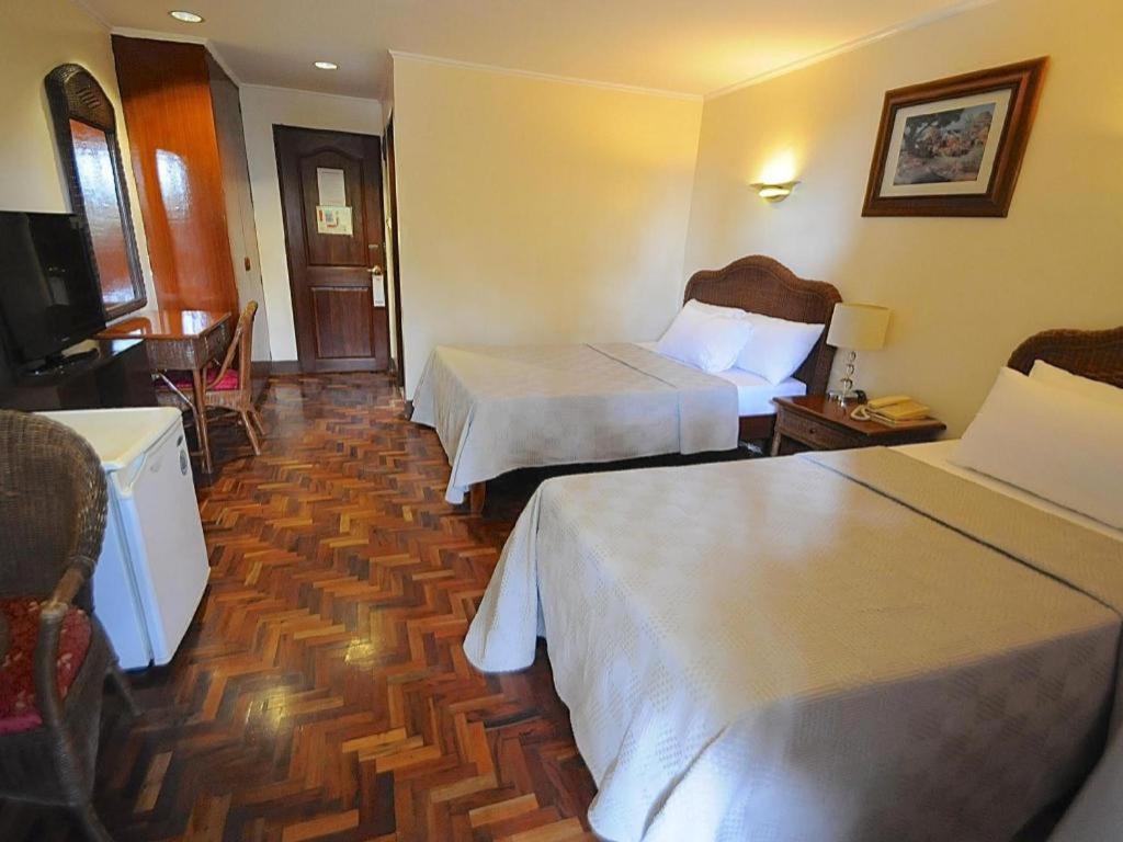 Vacation Hotel Cebu Buitenkant foto