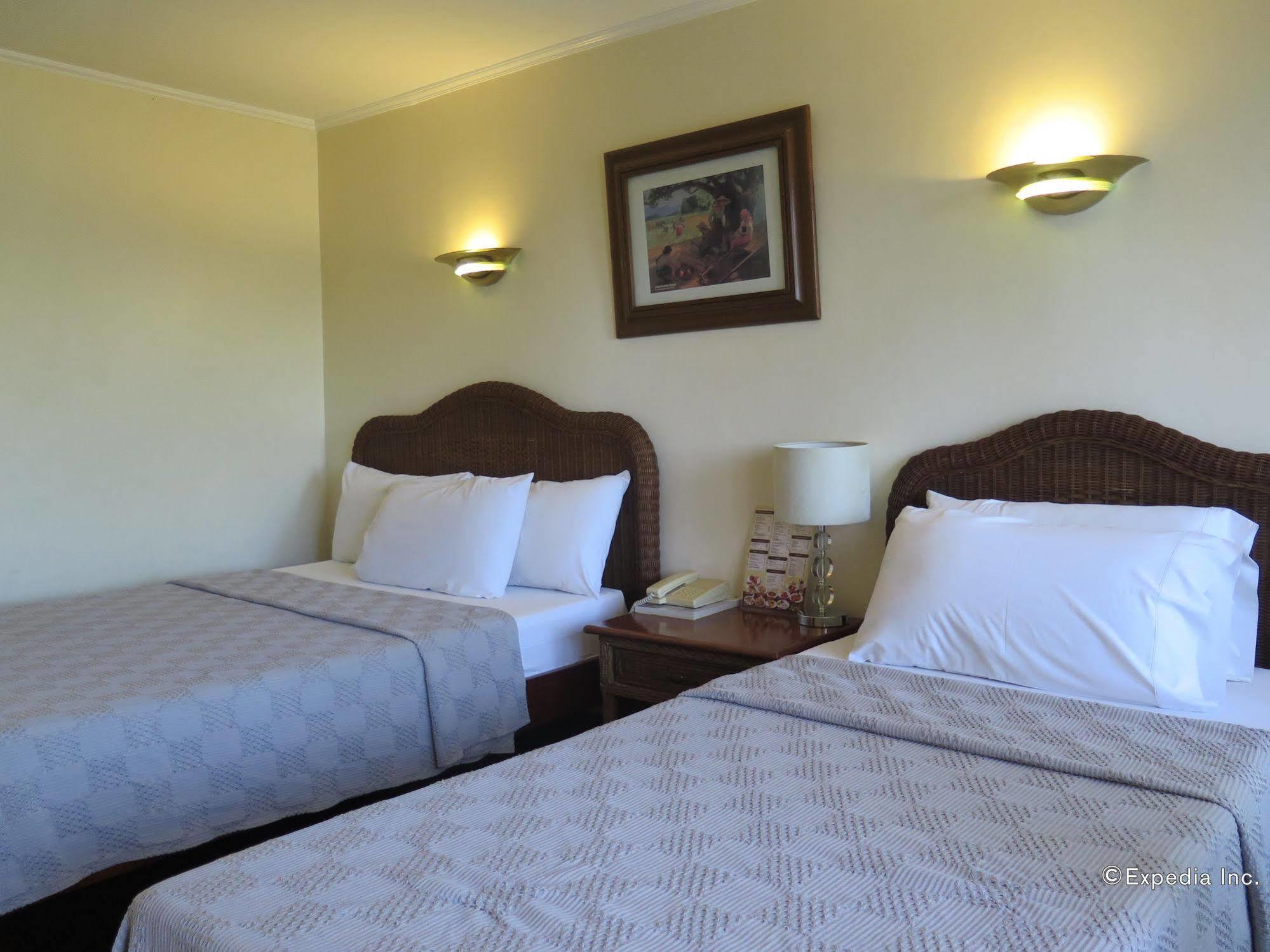 Vacation Hotel Cebu Buitenkant foto